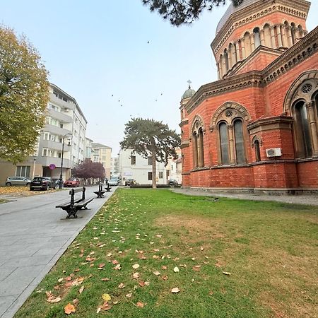 Aman 20 Lägenhet Craiova Exteriör bild